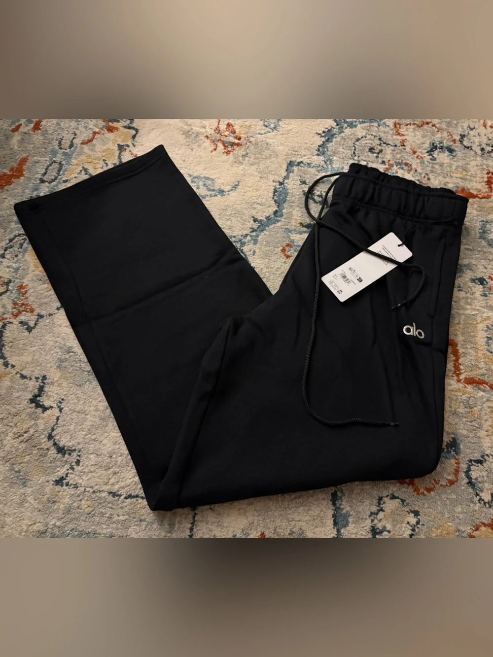 NWT Alo Yoga Accolade Hoodie & Sweatpants Matching Set Black